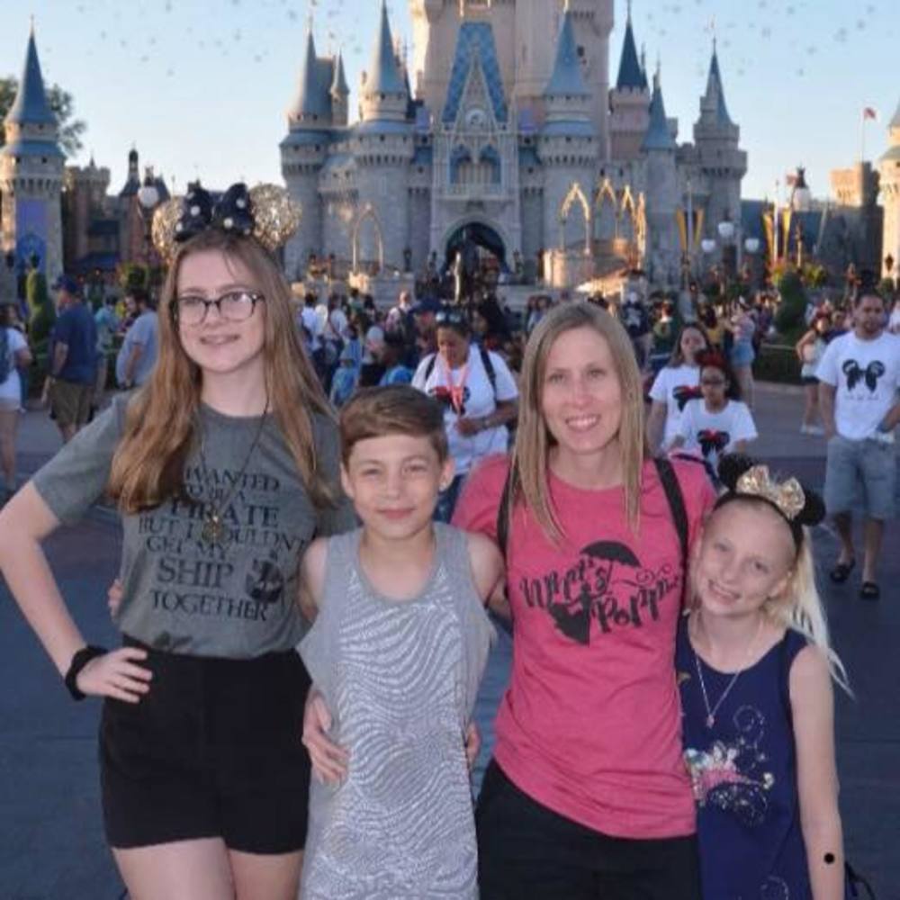 Meet your Posher, Jules